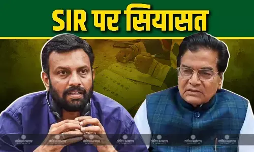 लाखों वोटरों के काटे जा रहे नाम, SIR पर कम होने का नाम नहीं ले रहा बवाल, अब किसने EC को घेरा?