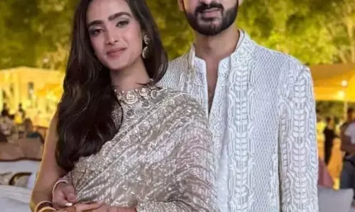 मुंबई के बाद अब बहरीन में इकट्ठा होगा पवार परिवार