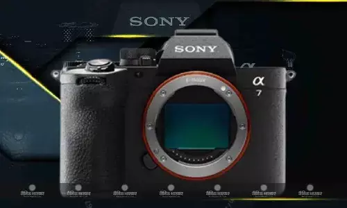 Sony ILCE-7V Full-Frame Mirrorless Camera भारत में 33-मेगापिक्सल Exmor RS सेंसर के साथ हुआ लॉन्च, जानिए कीमत और स्पेसिफिकेशन्स