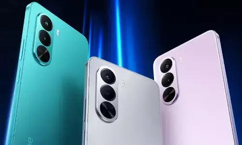 Realme P4x 5G मीडियाटेक डाइमेंसिटी 7400 अल्ट्रा चिपसेट और 7000mAh बैटरी के साथ भारत में लॉन्च, कीमत 15499 से शुरू