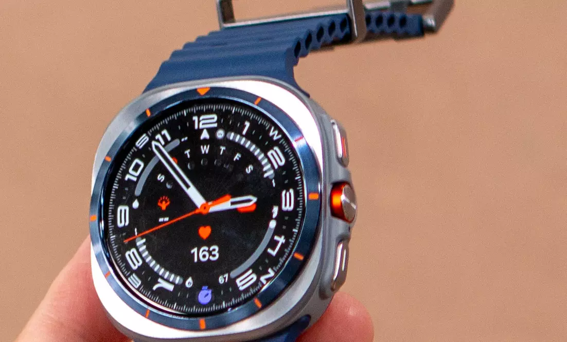 Samsung Galaxy Watch Ultra 2 जल्द हो सकती है लॉन्च, टाइमलाइन हुई लीक