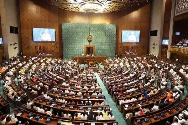 लोकसभा में उठी टीईटी को खत्म करने की मांग, संजय देशमुख ने कहा - खतरे में लाखों शिक्षकों का भविष्य