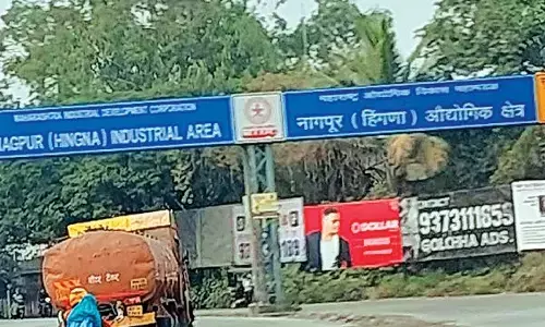 हिंगना-बुटीबोरी के 378 उद्योग बंद , आर्थिक गतिविधियां बुरी तरह प्रभावित हिंगना-बुटीबोरी के 378 उद्योग बंद , आर्थिक गतिविधियां बुरी तरह प्रभावित