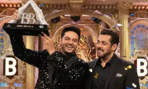 गौरव खन्ना जीते बिग बॉस 19 का फिनाले, फरहाना भट्ट रहीं रनरअप,
