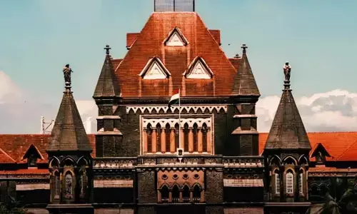 महाराष्ट्र सरकार को आराम से वर्चुअल सुनवाई के लिए वकीलों को कोर्ट परिसर में कमरा उपलब्ध कराने का निर्देश