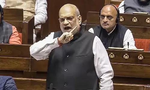 यह बात सही है कि बीजेपी को सत्ता विरोधी लहर... संसद में अमित शाह ने कांग्रेस पर साधा निशाना यह बात सही है कि बीजेपी को सत्ता विरोधी लहर... संसद में अमित शाह ने कांग्रेस पर साधा निशाना