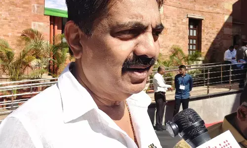 मुंबई में पगड़ी प्रथा की इमारतों तथा संजय गांधी नेशनल पार्क परिसर के नागरिकों का पुनर्वसन होगा मुंबई में पगड़ी प्रथा की इमारतों तथा संजय गांधी नेशनल पार्क परिसर के नागरिकों का पुनर्वसन होगा