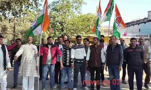 सिंगरौली में अदानी समूह द्वारा कोल ब्लाक आवंटित कराकर काटे जा रहे लाखों पेड़ सिंगरौली में अदानी समूह द्वारा कोल ब्लाक आवंटित कराकर काटे जा रहे लाखों पेड़