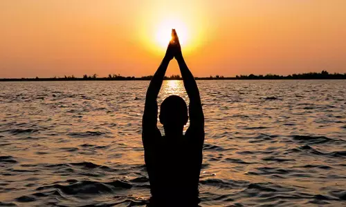 पौष मास में रविवार को करें सूर्यदेव की उपासना, आरोग्य और यश की होगी प्राप्ति पौष मास में रविवार को करें सूर्यदेव की उपासना, आरोग्य और यश की होगी प्राप्ति