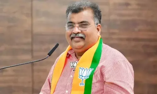 वरिष्ठ नेताओं ने हमें स्पष्ट रूप से कहा... बीएमसी चुनाव से पहले महाराष्ट्र बीजेपी चीफ का बड़ा ऐलान वरिष्ठ नेताओं ने हमें स्पष्ट रूप से कहा... बीएमसी चुनाव से पहले महाराष्ट्र बीजेपी चीफ का बड़ा ऐलान