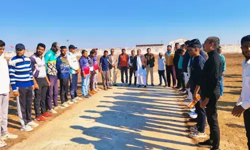 पवई ने थाना शाहनगर को क्रिकेट मैच में हराया पवई ने थाना शाहनगर को क्रिकेट मैच में हराया