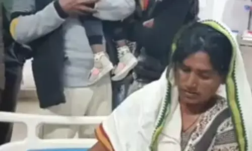 बायपास मार्ग में पिकअप सहित १४ पशुओं को पुलिस ने किया जप्त बायपास मार्ग में पिकअप सहित १४ पशुओं को पुलिस ने किया जप्त