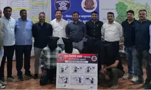 आम चुनाव से पूर्व गुंडा विरोधी दस्ते की बड़ी कार्रवाई आम चुनाव से पूर्व गुंडा विरोधी दस्ते की बड़ी कार्रवाई