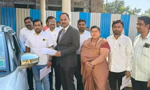 मानवीय न्याय की मिसाल : लकवाग्रस्त पक्षकार तक स्वयं पहुंचे वरिष्ठ न्यायाधीश