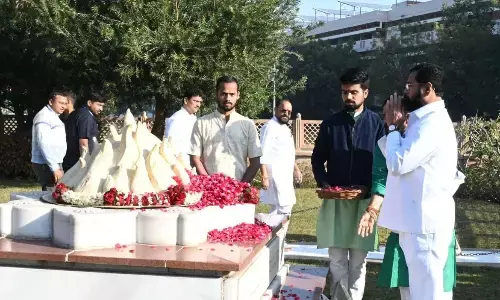 मुख्यमंत्री फडणवीस- उपमुख्यमंत्री शिंदे पहुंचे आरएसएस के स्मृति मंदिर, उपमुख्यमंत्री पवार की दूरी कायम