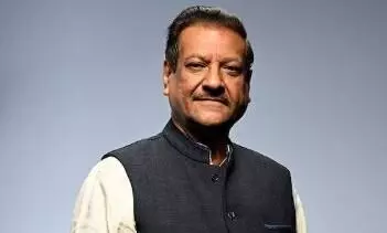 माफी काहे मांगूं?, किस विवाद को लेकर अड़े कांग्रेस नेता पृथ्वीराज चव्हाण, जानें माफी काहे मांगूं?, किस विवाद को लेकर अड़े कांग्रेस नेता पृथ्वीराज चव्हाण, जानें