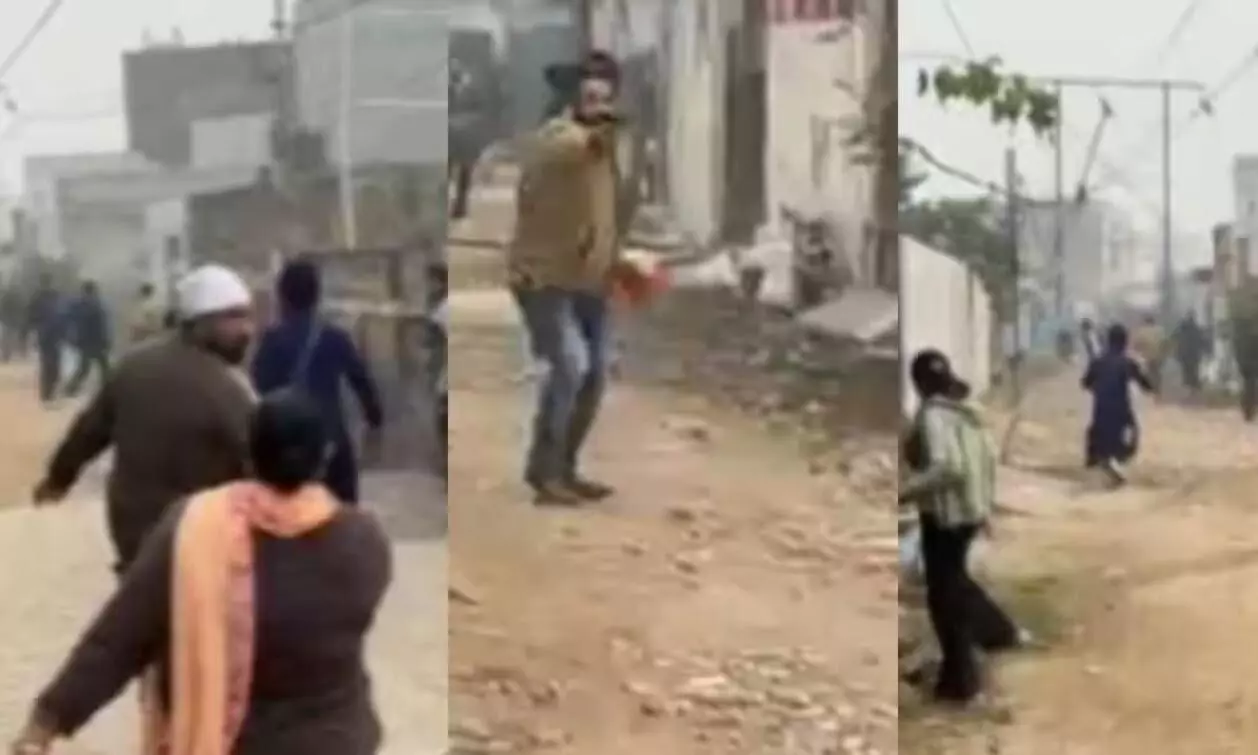 AAP ने चुनाव जीत का निकाला जुलूस, कांग्रेस कार्यकर्ताओं पर गोली चलाने के आरोप, पांच घायल AAP ने चुनाव जीत का निकाला जुलूस, कांग्रेस कार्यकर्ताओं पर गोली चलाने के आरोप, पांच घायल