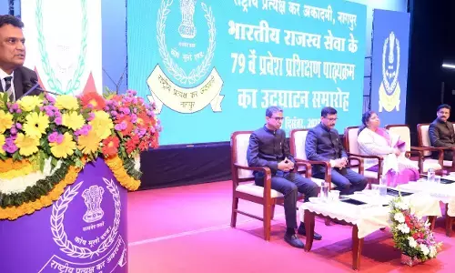 डीबीटी में बिना सत्यापन ही जा रहे हैं हजारों करोड़ रुपए डीबीटी में बिना सत्यापन ही जा रहे हैं हजारों करोड़ रुपए