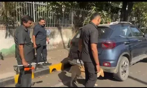 जिला न्यायालय को बम से उड़ाने की धमकी, सुरक्षा व्यवस्था सख्त जिला न्यायालय को बम से उड़ाने की धमकी, सुरक्षा व्यवस्था सख्त