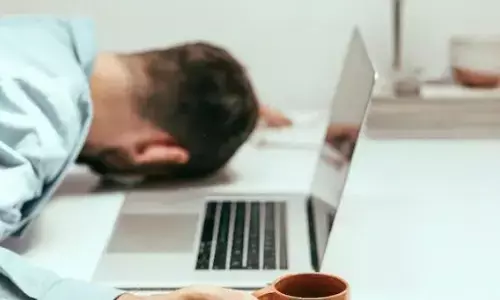 बार-बार बाथरूम जाने से गई इस शख्स की नौकरी, बताई ऐसी बीमारी कि अदालत ने भी भत्ता देने की कर दी मांग, जानें क्या है मामला? बार-बार बाथरूम जाने से गई इस शख्स की नौकरी, बताई ऐसी बीमारी कि अदालत ने भी भत्ता देने की कर दी मांग, जानें क्या है मामला?