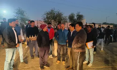 अतिरिक्त आयुक्त से कचरा कंपनी के वाहनों की औंचक जांच