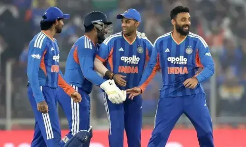 भारत ने जीता अहमदाबाद टी20, सीरीज पर जमाया 3-1 से कब्जा, तिलक-पंड्या की फिफ्टी, चक्रवर्ती ने झटके 4 विकेट