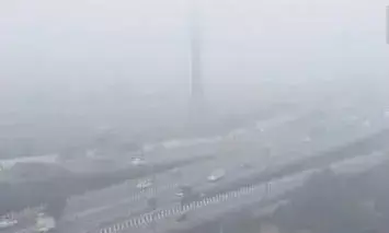 दिल्ली, यूपी समेत तमिलनाडु और पश्चिम बंगाल के कई शहरों में छाई स्मॉग की मोटी परत