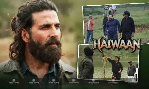 फिल्म हैवान से लीक हुआ खिलाड़ी अक्षय कुमार का लुक? तस्वीर देखते ही फैंस बोले- बीस्ट मोड ऑन फिल्म हैवान से लीक हुआ खिलाड़ी अक्षय कुमार का लुक? तस्वीर देखते ही फैंस बोले- बीस्ट मोड ऑन