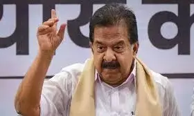 महाराष्ट्र के स्थानीय निकाय चुनावों से दूर रहेंगे राहुल और प्रियंका, छोटे चुनाव में बड़े नेता नहीं करते प्रचार