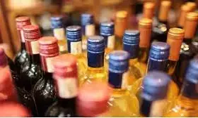 पुणे में नकली स्कॉच और विदेशी शराब के बड़े रैकेट का भंडाफोड़