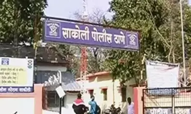 पहले चॉकलेट देकर कहा-गाड़ी में बैठो,नहीं मानने पर चाकू दिखाकर धमकाया