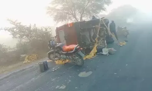 बुलेरो व पिकअप की टक्कर, पिपरवाह के पास भीषण हादसा