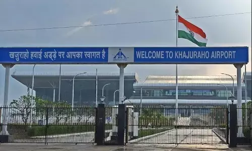 AAI सर्वे में खजुराहो एयरपोर्ट देश में नंबर-1, यात्री संतुष्टि में सभी को पछाड़ा*    AAI सर्वे में खजुराहो एयरपोर्ट देश में नंबर-1, यात्री संतुष्टि में सभी को पछाड़ा