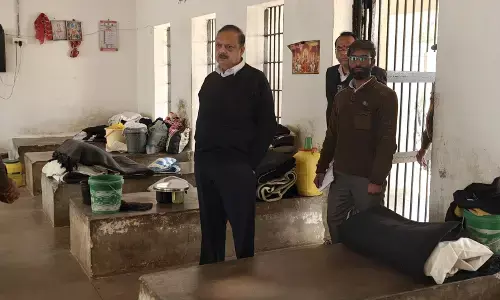 प्रधान जिला न्यायाधीश ने जिला जेल का औचक निरीक्षण कर देखी व्यवस्थाएं प्रधान जिला न्यायाधीश ने जिला जेल का औचक निरीक्षण कर देखी व्यवस्थाएं