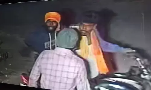 नायगांव शिवार में होटल मालिक की बेरहमी से हत्या, कर्मचारी भी गंभीर रूप से घायल