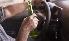 शराब पीकर वाहन चलाने वालों पर सख्त कार्रवाई, 365 चालकों पर केस दर्ज