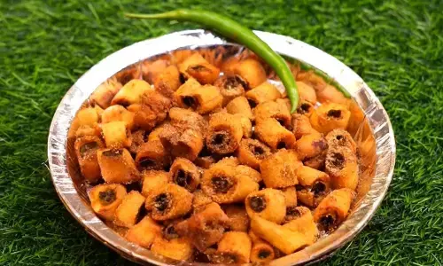 सर्दियों में गरमा-गरम स्नैक खाते ही मूड हो जाएगा अच्छा, मिर्च के पकोड़े बनाने की ये रेसिपी जरूर करें ट्राई