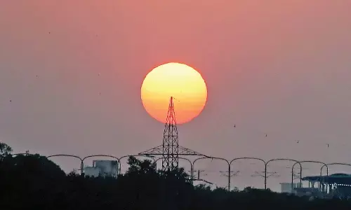 लगातार गिरने के बाद अब धीरे-धीरे चढ़ेगा पारा, कड़ाके की ठंड से राहत मिलने की संभावना