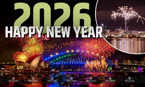 भारत से नौ घंटे पहले इन देशों ने नए साल का किया वेलकम, इस अंदाज में मना जश्न