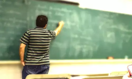 चुनावी ड्यूटी से इंकार पड़ा भारी, धरमपेठ जोन के 5 शिक्षकों पर मामला दर्ज