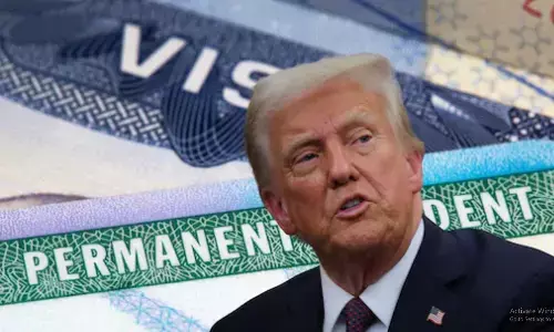 अमेरिका ने वीजा के बाद अब ग्रीन कार्ड पर सख्त किए नियम, इन नागरिकों की बढ़ सकती है मुश्किलें