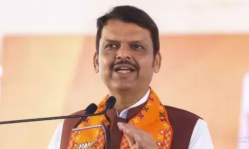 CM देवेंद्र फडणवीस ने किया बड़ा ऐलान, इस समुदाय से बनेगा बीएमसी महापौर, राजनीति खींचतान हुई तेज