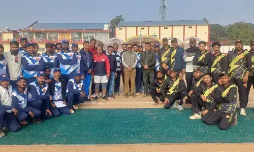 विधायक कप क्रिकेट टूर्नामेन्ट का दूसरा दिन, पन्ना-२, पन्ना-३, बृजपुर-१ ने रोमाचंक मुकाबलो में जीत दर्ज कर क्वार्टर फाइनल में पहुंची विधायक कप क्रिकेट टूर्नामेन्ट का दूसरा दिन, पन्ना-२, पन्ना-३, बृजपुर-१ ने रोमाचंक मुकाबलो में जीत दर्ज कर क्वार्टर फाइनल में पहुंची