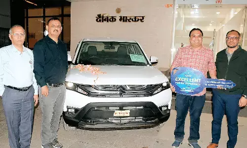 नागपुर के वर्धमान नगर के मनधाना परिवार को मिली ब्रेजा कार