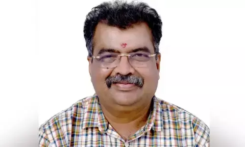 अकोट में एमआईएम के साथ गठबंधन से सीएम नाराज, पार्टी ने विधायक को भेजा नोटिस अकोट में एमआईएम के साथ गठबंधन से सीएम नाराज, पार्टी ने विधायक को भेजा नोटिस