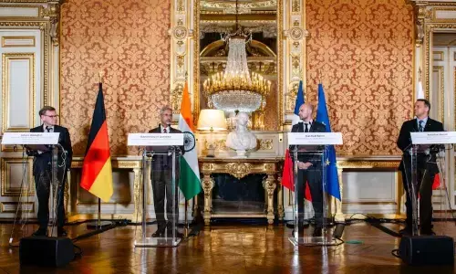 वाइमर ट्रायंगल समूह में भारत के विदेश मंत्री हुए शामिल, पोलैंड ने रूसी तेल को लेकर भारत का किया समर्थन