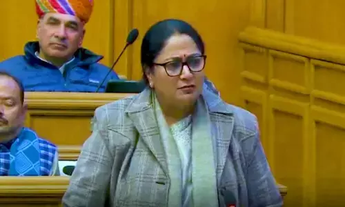 AQI को AIQ कहती है, AAP के सोशल मीडिया पर मीम बनाने से भड़की सीएम रेखा गुप्ता