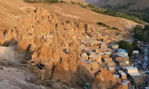 दुनिया का एक ऐसा अजीबोगरीब गांव, जहां रहते हैं सिर्फ बौने, घर भी इतने छोटे कि आम इंसान का घुसना भी हो जाएगा मुश्किल