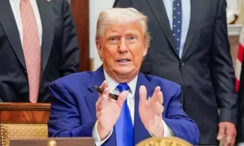 ट्रंप ने खुद को वेनेजुएला का कार्यवाहक राष्ट्रपति घोषित किया, ट्रूथ पर साझा की पोस्ट