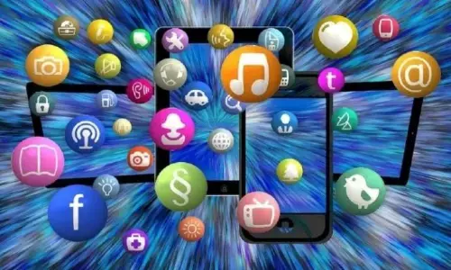 सोशल मीडिया से रिझाने का दौर - पोस्टर से रील तक, डिजिटल प्रचार का बाजार 5 करोड़ के पार !